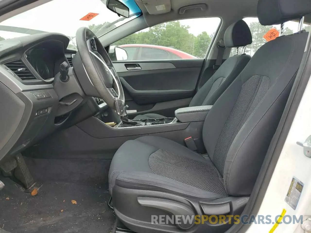 7 Photograph of a damaged car 5NPE24AF8KH793273 HYUNDAI SONATA 2019