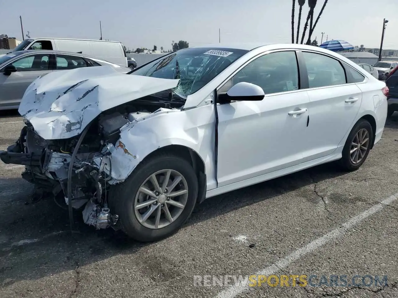 1 Photograph of a damaged car 5NPE24AF8KH796206 HYUNDAI SONATA 2019