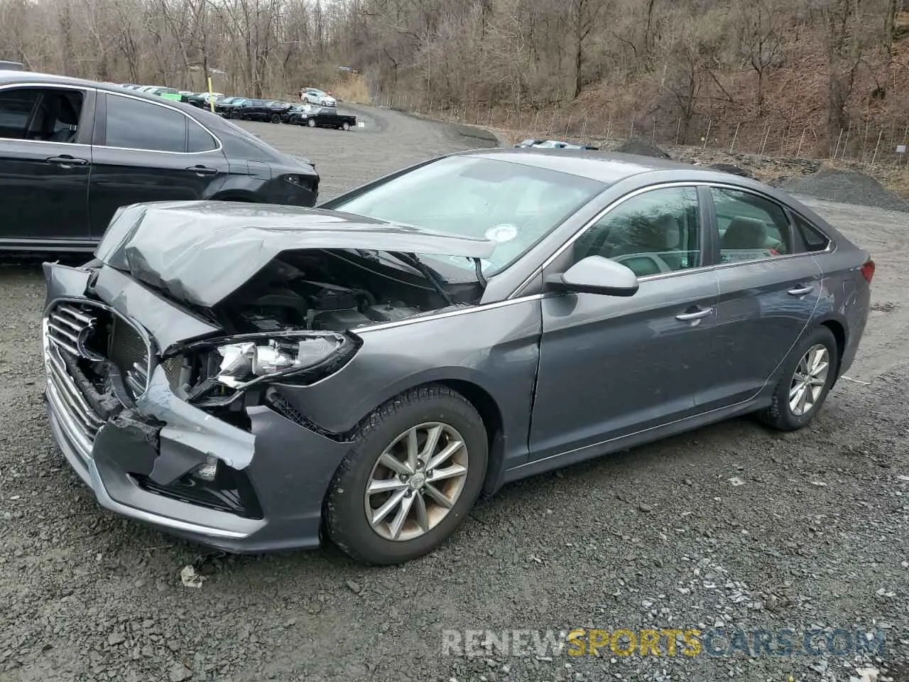 1 Photograph of a damaged car 5NPE24AF8KH798473 HYUNDAI SONATA 2019