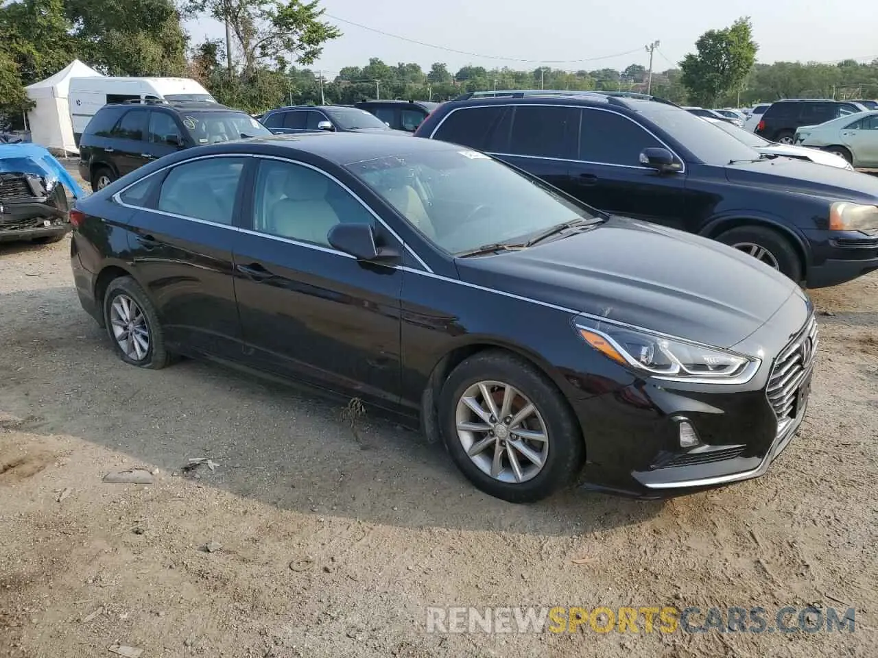 4 Photograph of a damaged car 5NPE24AF8KH806510 HYUNDAI SONATA 2019