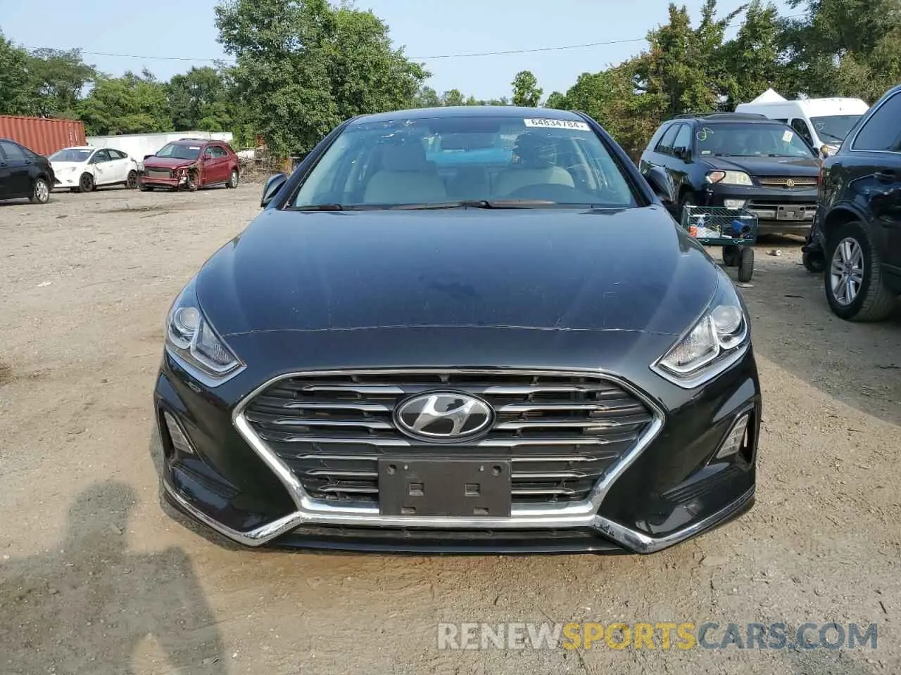 5 Photograph of a damaged car 5NPE24AF8KH806510 HYUNDAI SONATA 2019