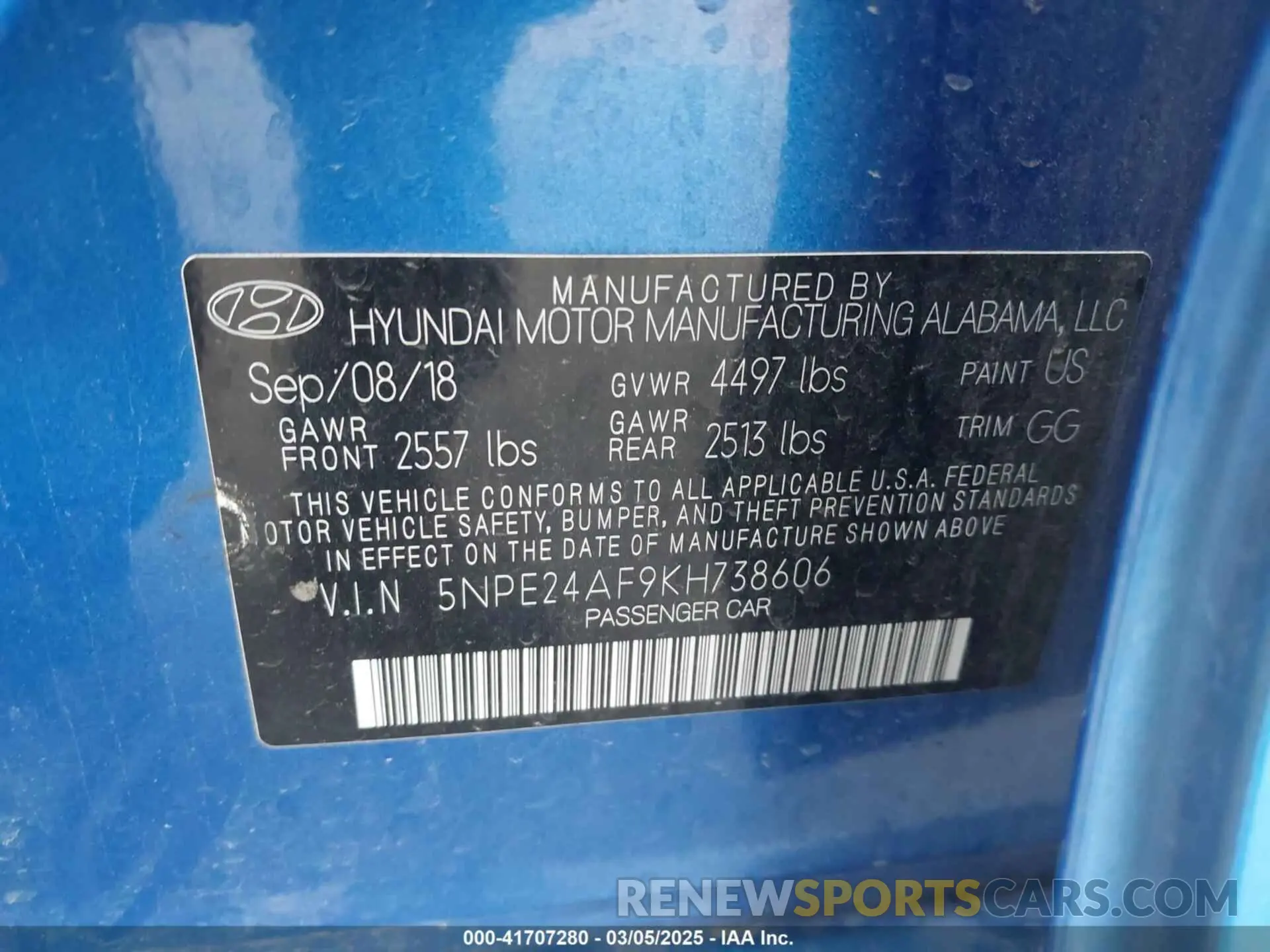 9 Photograph of a damaged car 5NPE24AF9KH738606 HYUNDAI SONATA 2019