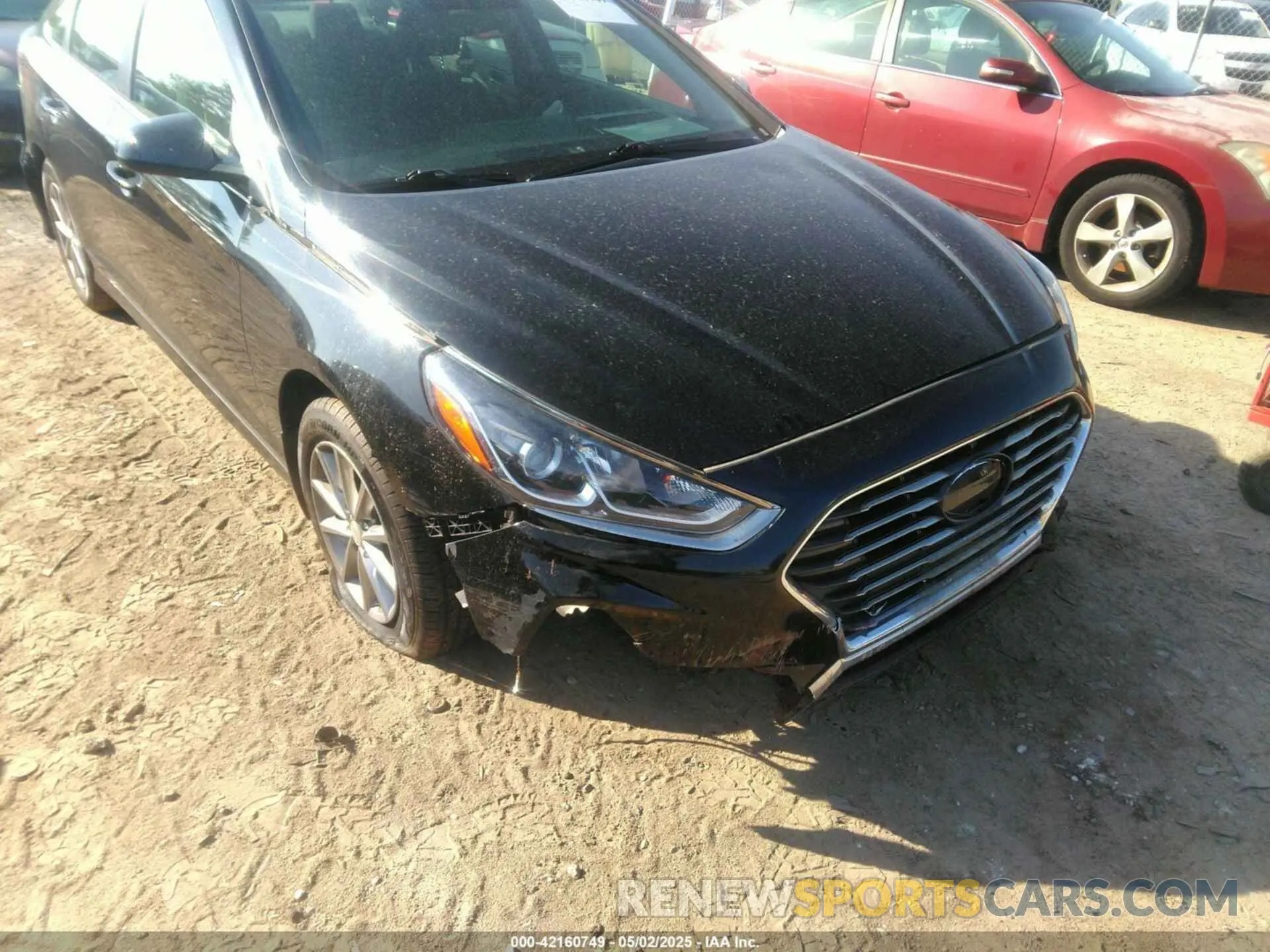 6 Photograph of a damaged car 5NPE24AF9KH749086 HYUNDAI SONATA 2019