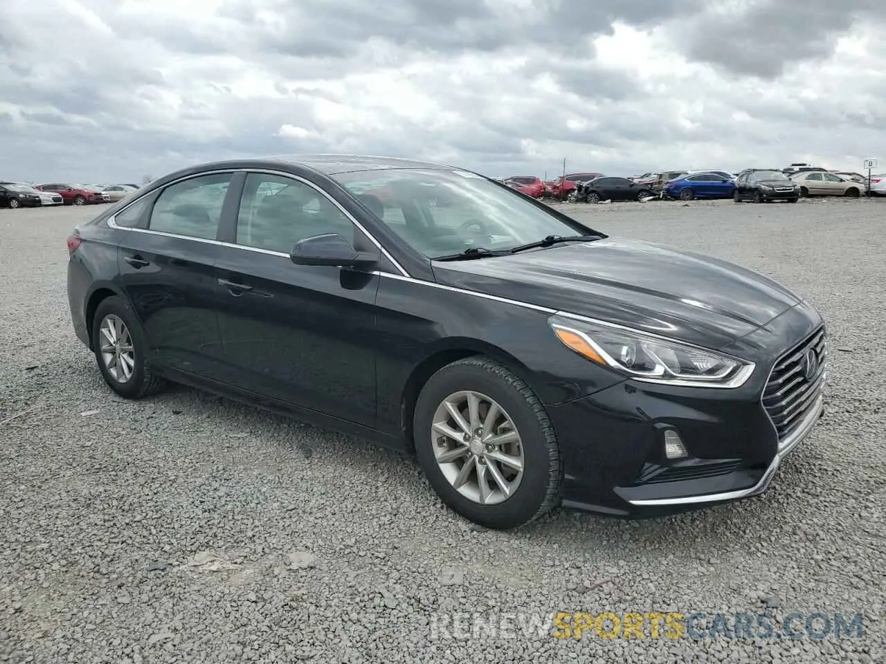 4 Photograph of a damaged car 5NPE24AF9KH760251 HYUNDAI SONATA 2019