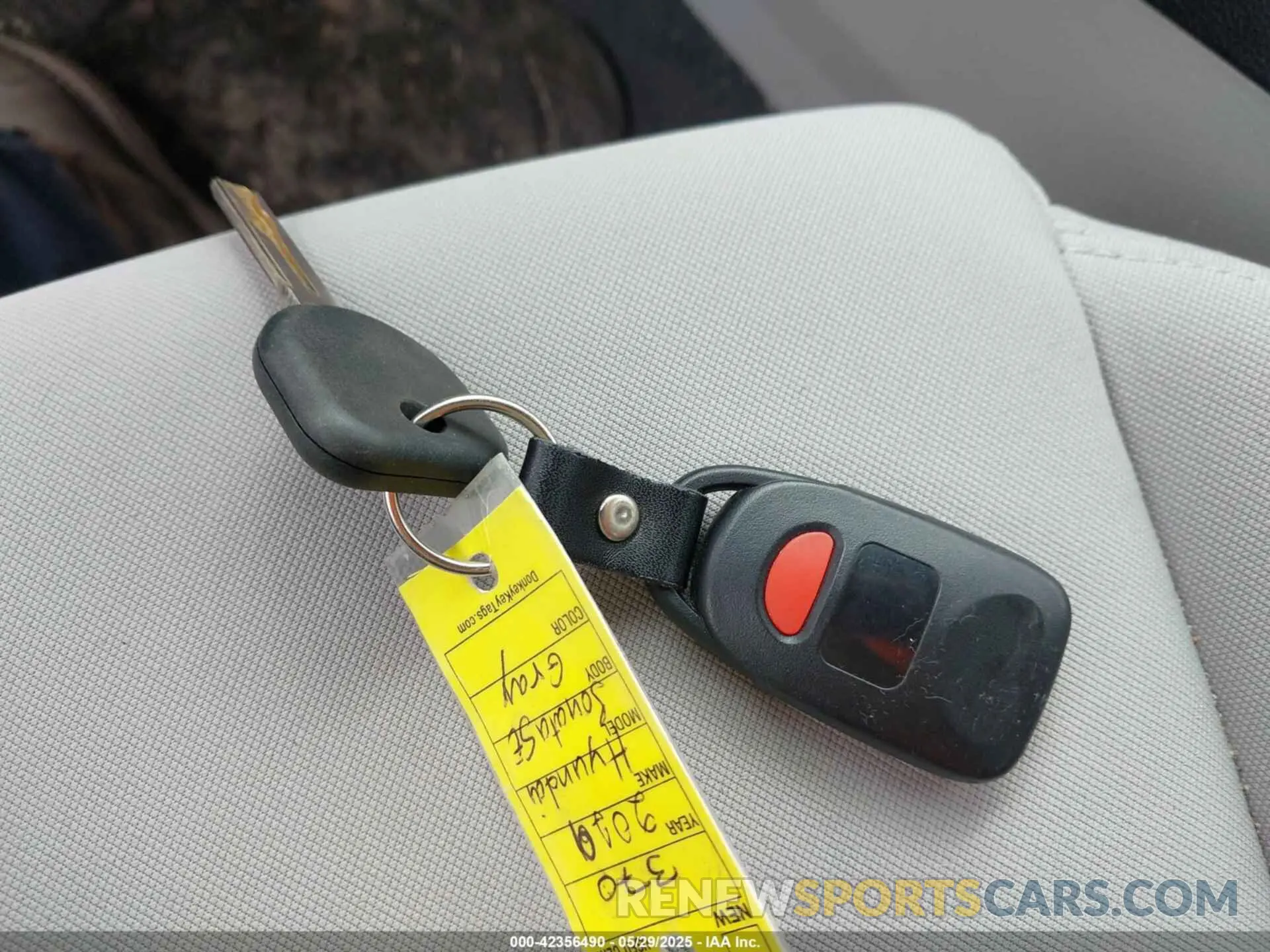 11 Photograph of a damaged car 5NPE24AF9KH766504 HYUNDAI SONATA 2019