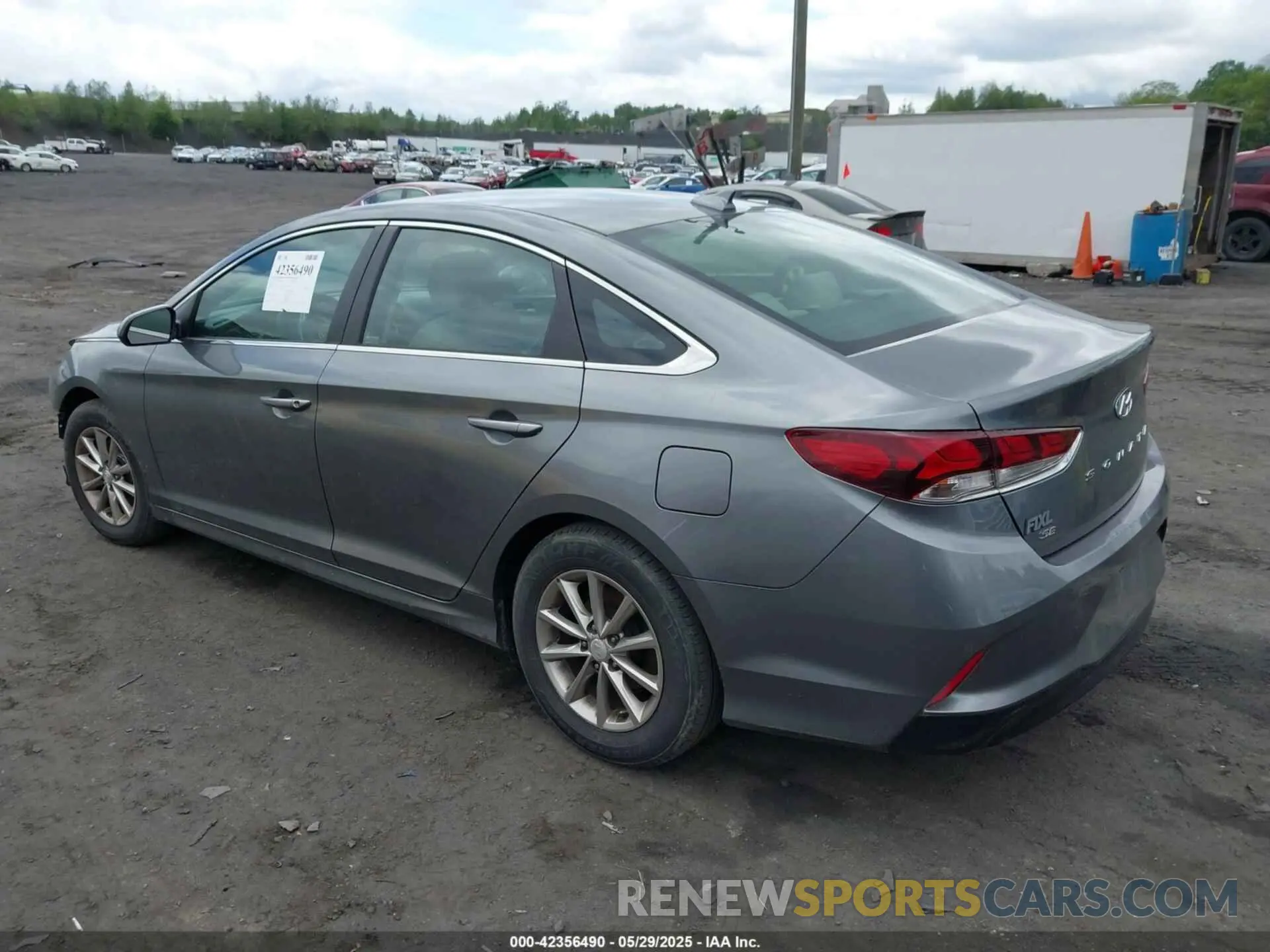 3 Photograph of a damaged car 5NPE24AF9KH766504 HYUNDAI SONATA 2019