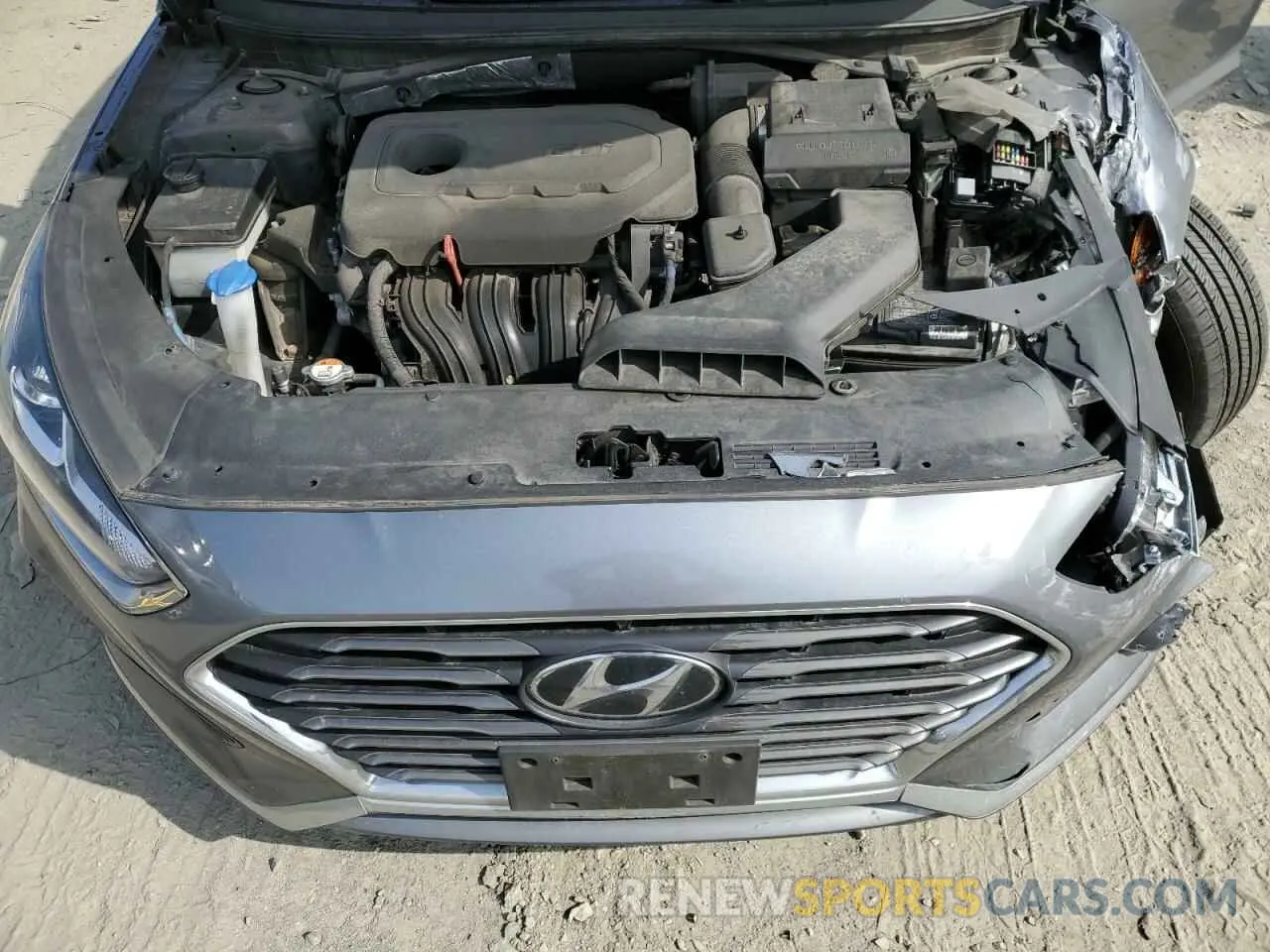 11 Photograph of a damaged car 5NPE24AF9KH774764 HYUNDAI SONATA 2019