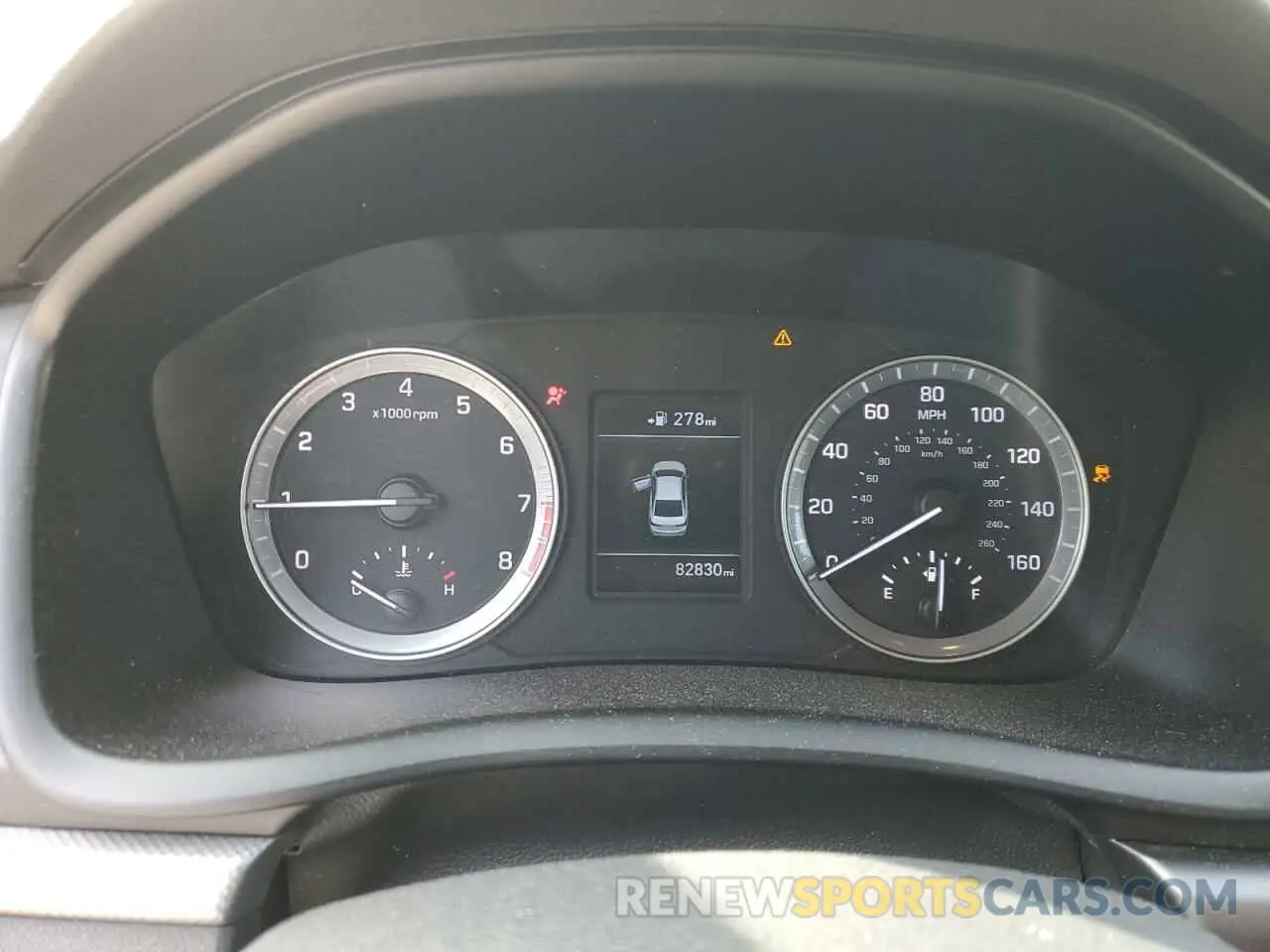 9 Photograph of a damaged car 5NPE24AF9KH774764 HYUNDAI SONATA 2019