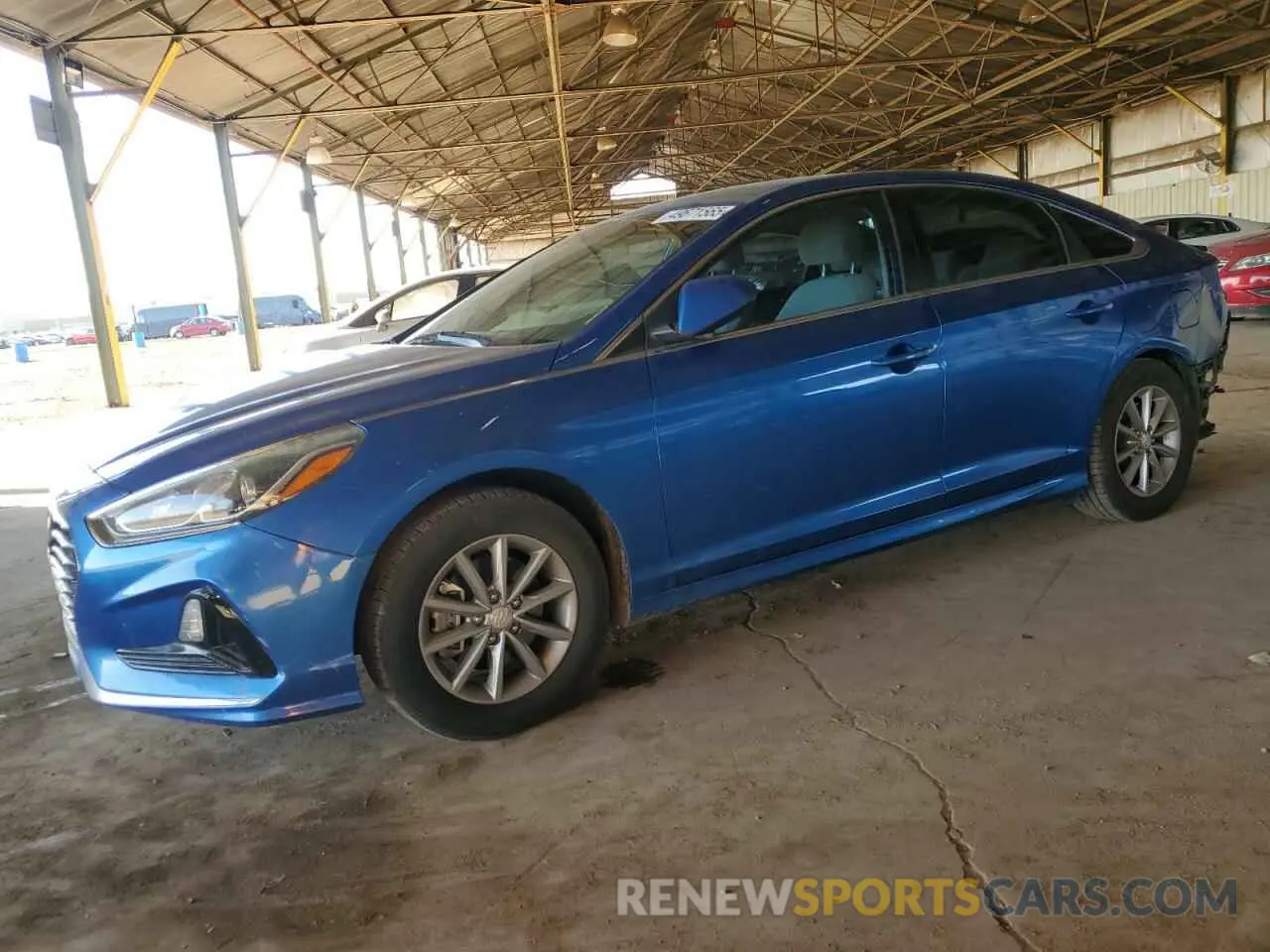 1 Photograph of a damaged car 5NPE24AF9KH783125 HYUNDAI SONATA 2019