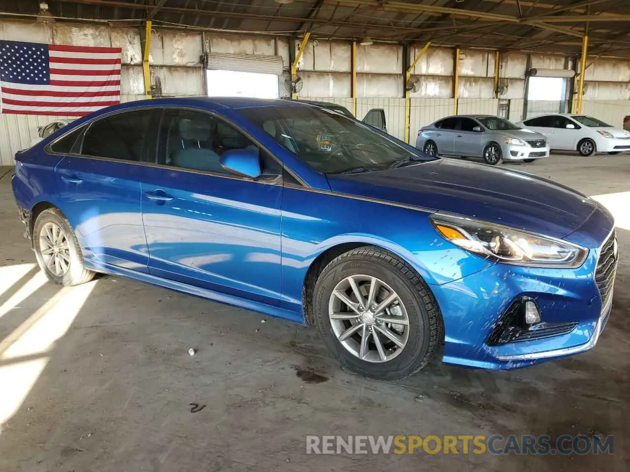 4 Photograph of a damaged car 5NPE24AF9KH783125 HYUNDAI SONATA 2019