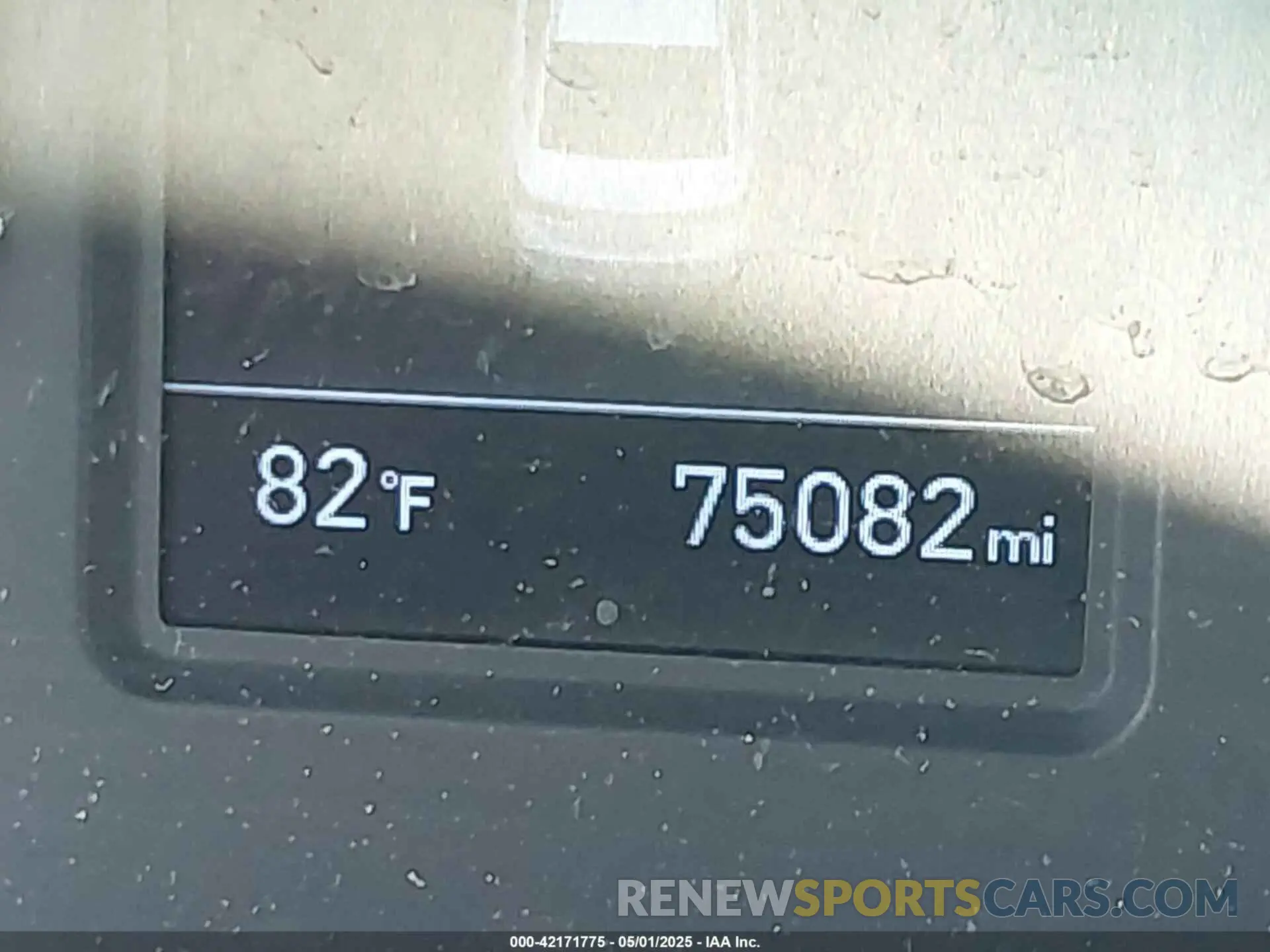 15 Photograph of a damaged car 5NPE24AFXKH743247 HYUNDAI SONATA 2019