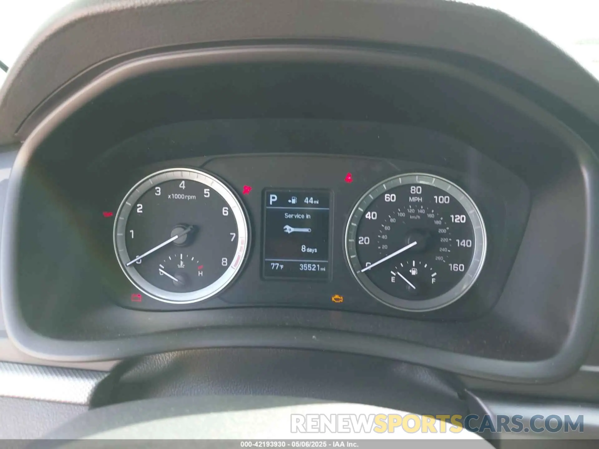 7 Photograph of a damaged car 5NPE24AFXKH760243 HYUNDAI SONATA 2019