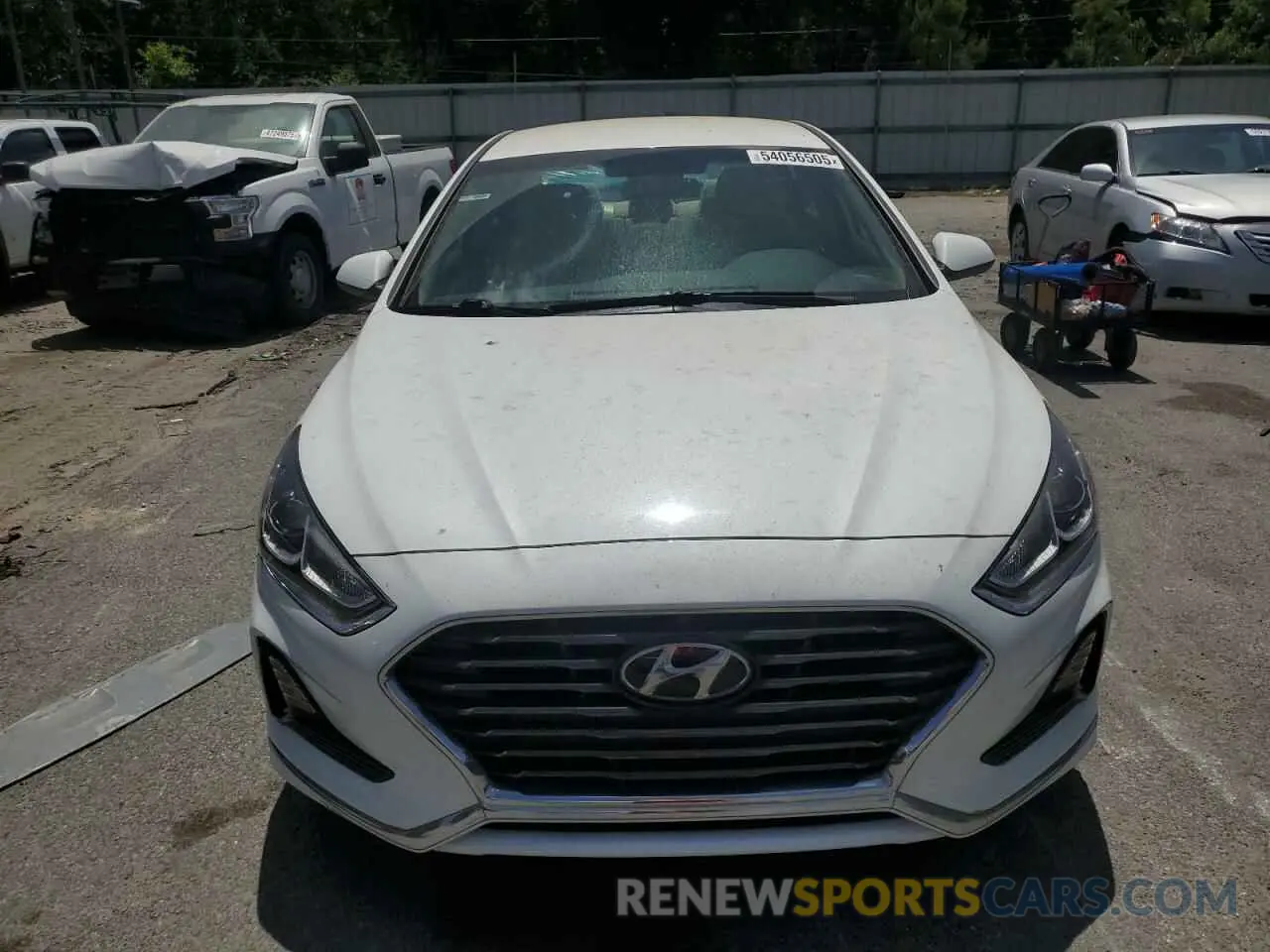 5 Photograph of a damaged car 5NPE24AFXKH764891 HYUNDAI SONATA 2019