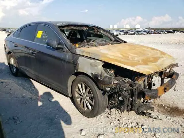 4 Photograph of a damaged car 5NPE24AFXKH772232 HYUNDAI SONATA 2019