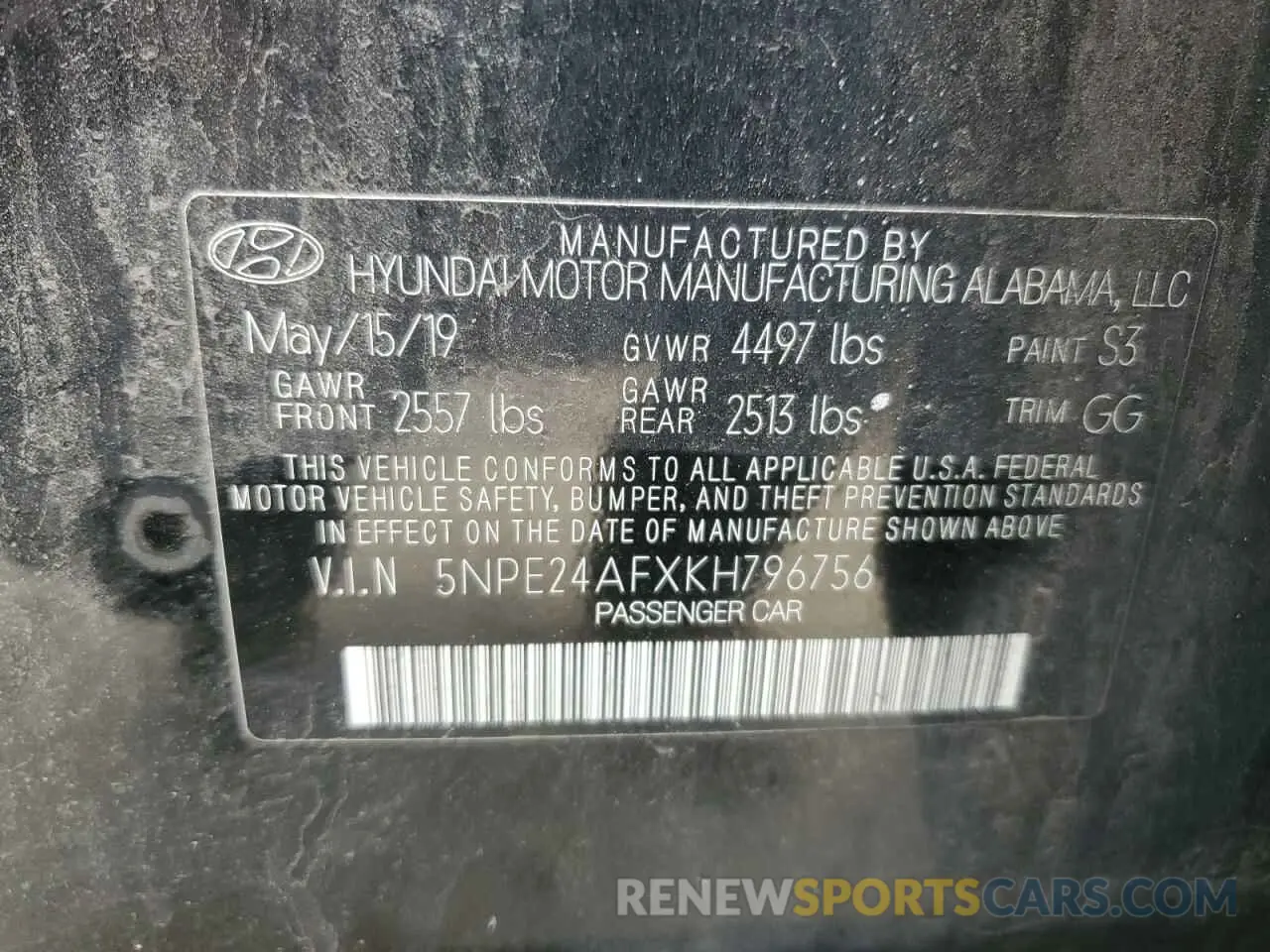 12 Photograph of a damaged car 5NPE24AFXKH796756 HYUNDAI SONATA 2019