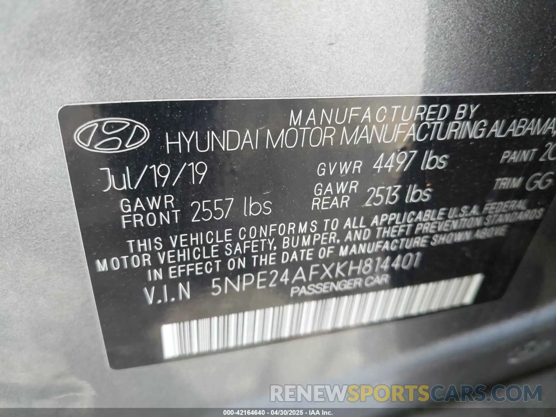 9 Photograph of a damaged car 5NPE24AFXKH814401 HYUNDAI SONATA 2019