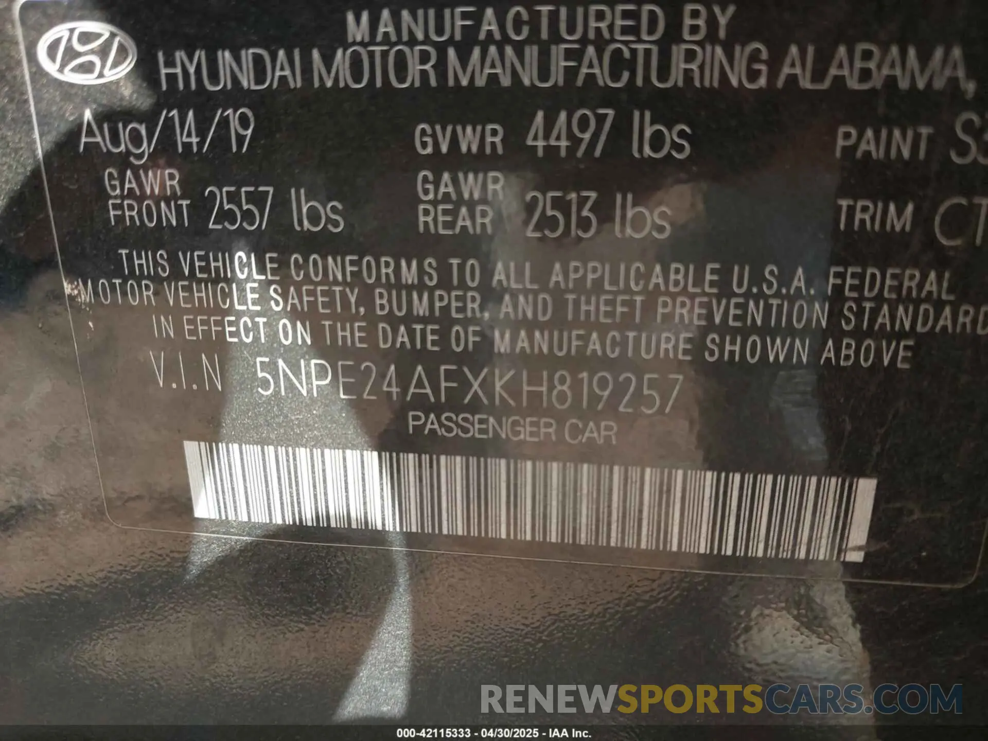 9 Photograph of a damaged car 5NPE24AFXKH819257 HYUNDAI SONATA 2019