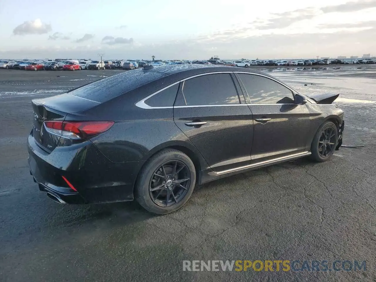 3 Photograph of a damaged car 5NPE34AB7KH754202 HYUNDAI SONATA 2019