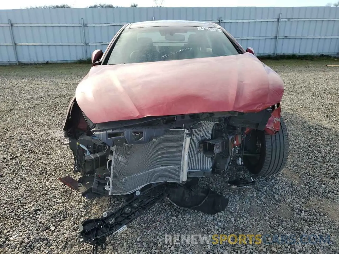 5 Photograph of a damaged car 5NPE34AB7KH766270 HYUNDAI SONATA 2019