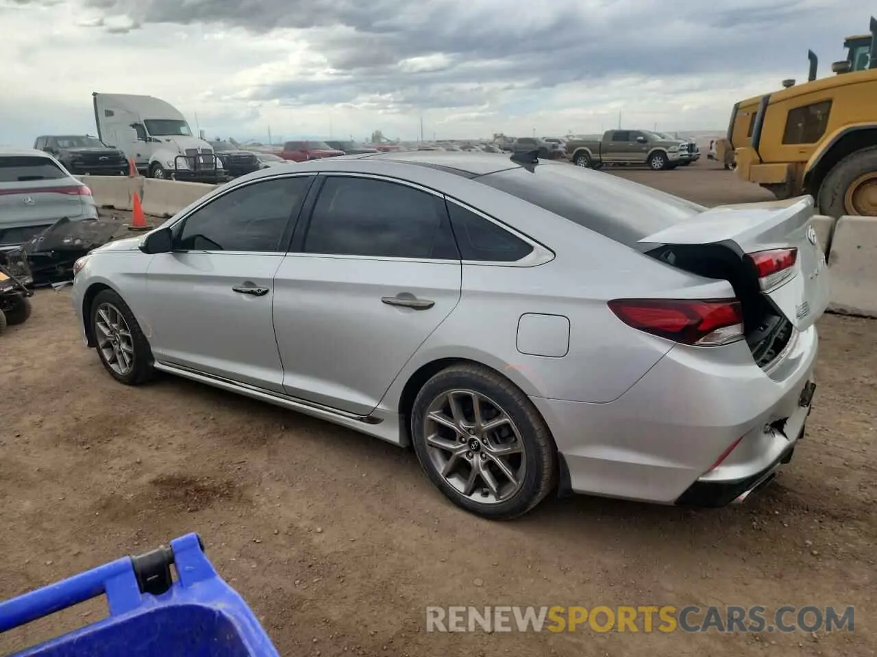 2 Photograph of a damaged car 5NPE34AB8KH799584 HYUNDAI SONATA 2019