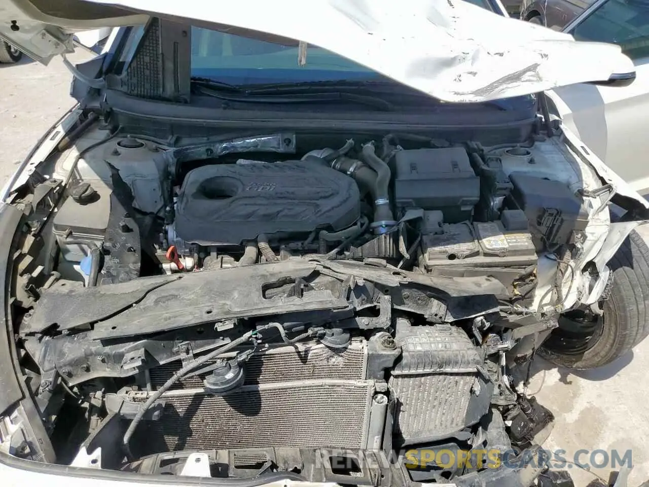 11 Photograph of a damaged car 5NPE34AB9KH746165 HYUNDAI SONATA 2019