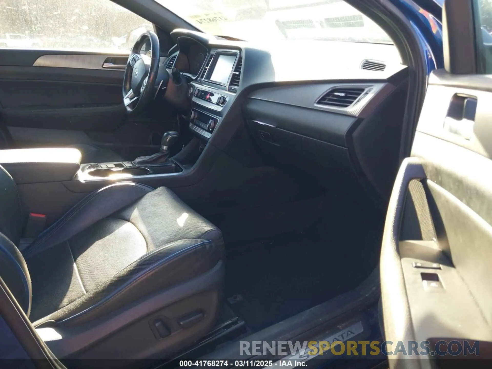 5 Photograph of a damaged car 5NPE34ABXKH758891 HYUNDAI SONATA 2019