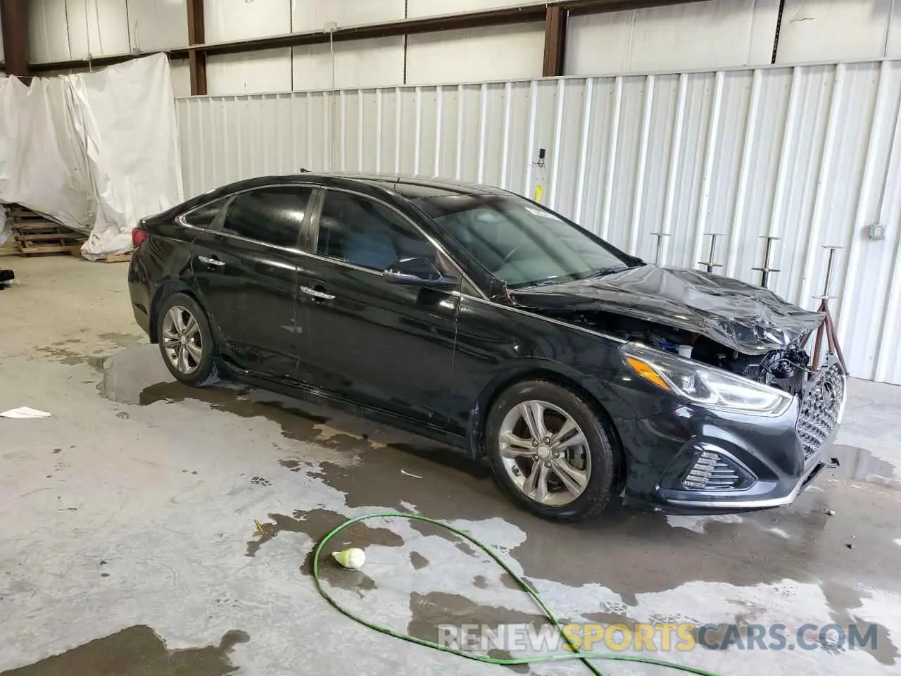 4 Photograph of a damaged car 5NPE34AF0KH731511 HYUNDAI SONATA 2019
