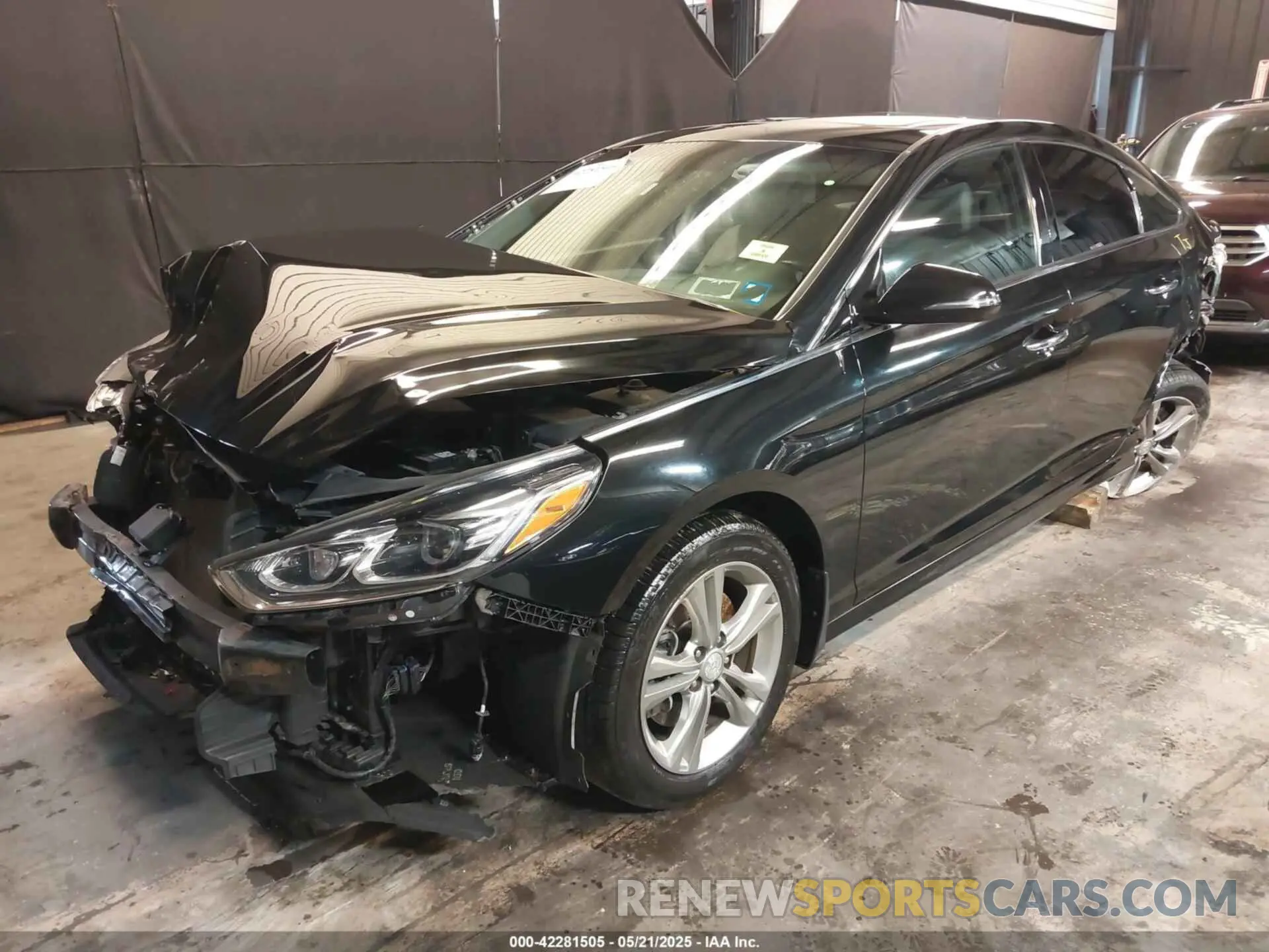 2 Photograph of a damaged car 5NPE34AF0KH739771 HYUNDAI SONATA 2019