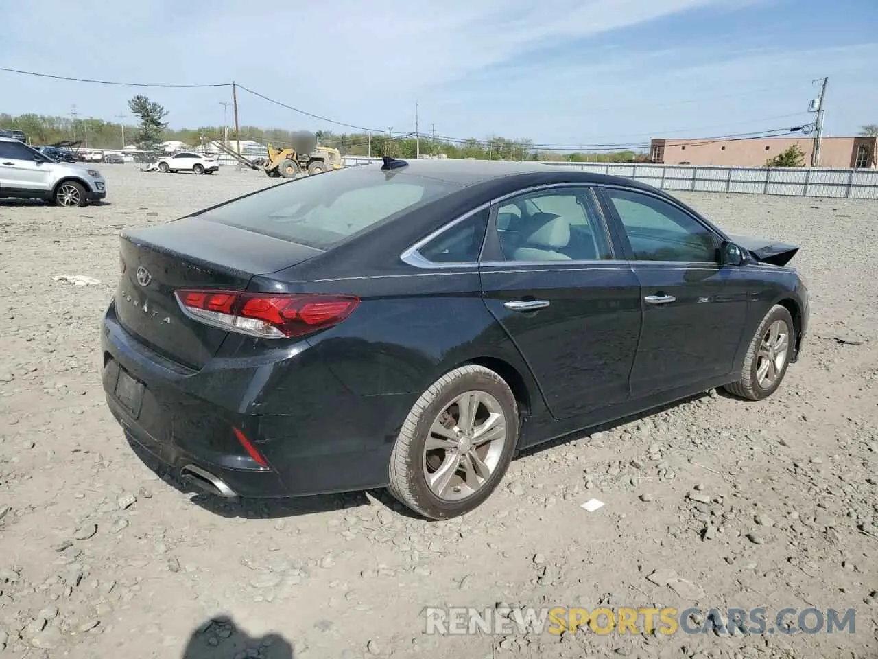 3 Photograph of a damaged car 5NPE34AF0KH761222 HYUNDAI SONATA 2019