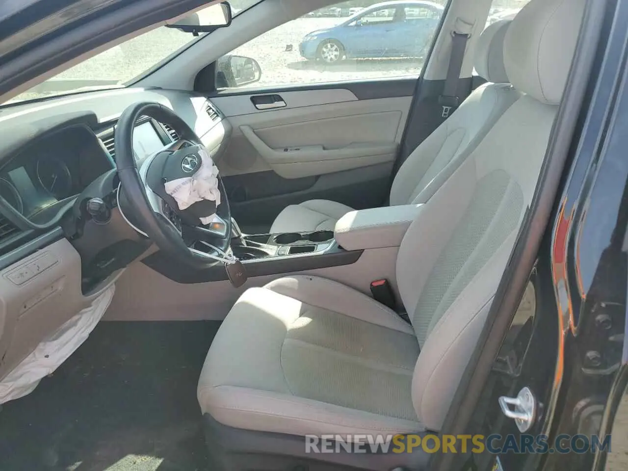 7 Photograph of a damaged car 5NPE34AF0KH761222 HYUNDAI SONATA 2019