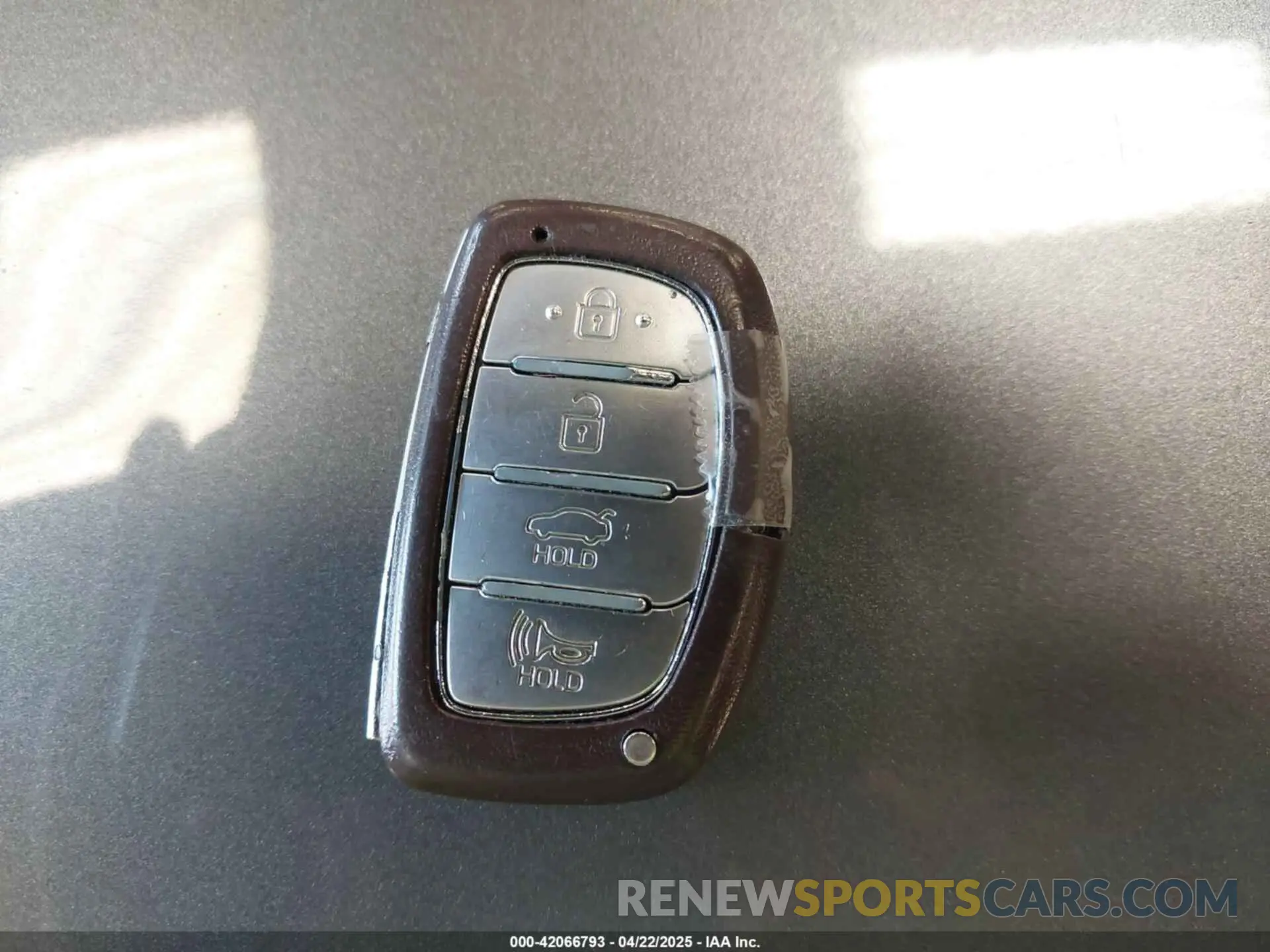 11 Photograph of a damaged car 5NPE34AF0KH774309 HYUNDAI SONATA 2019