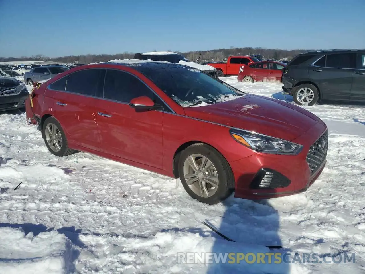 4 Photograph of a damaged car 5NPE34AF0KH776304 HYUNDAI SONATA 2019