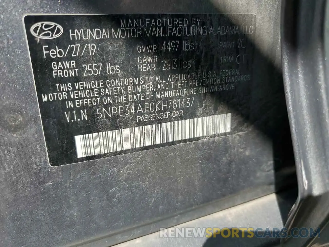 12 Photograph of a damaged car 5NPE34AF0KH781437 HYUNDAI SONATA 2019