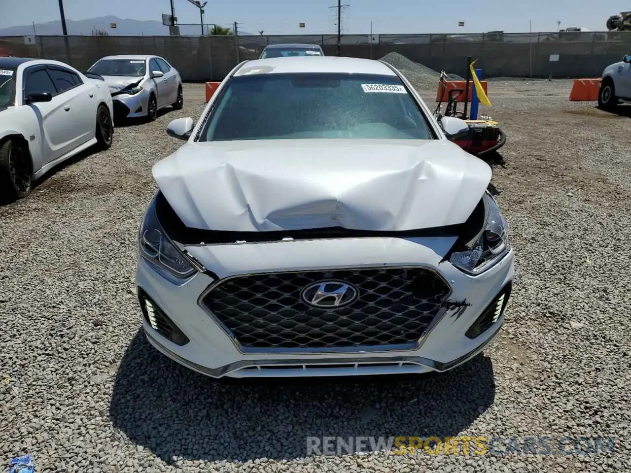 5 Photograph of a damaged car 5NPE34AF1KH729377 HYUNDAI SONATA 2019