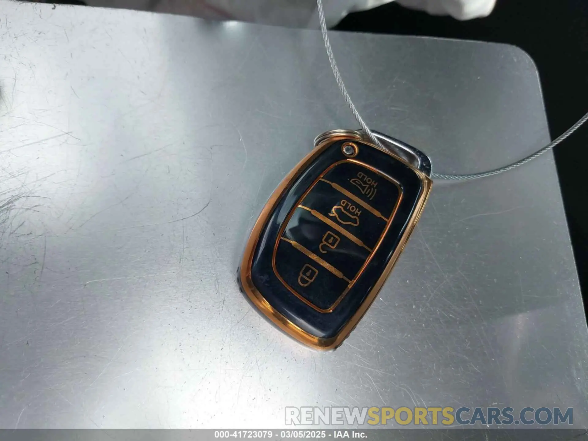 11 Photograph of a damaged car 5NPE34AF1KH736264 HYUNDAI SONATA 2019