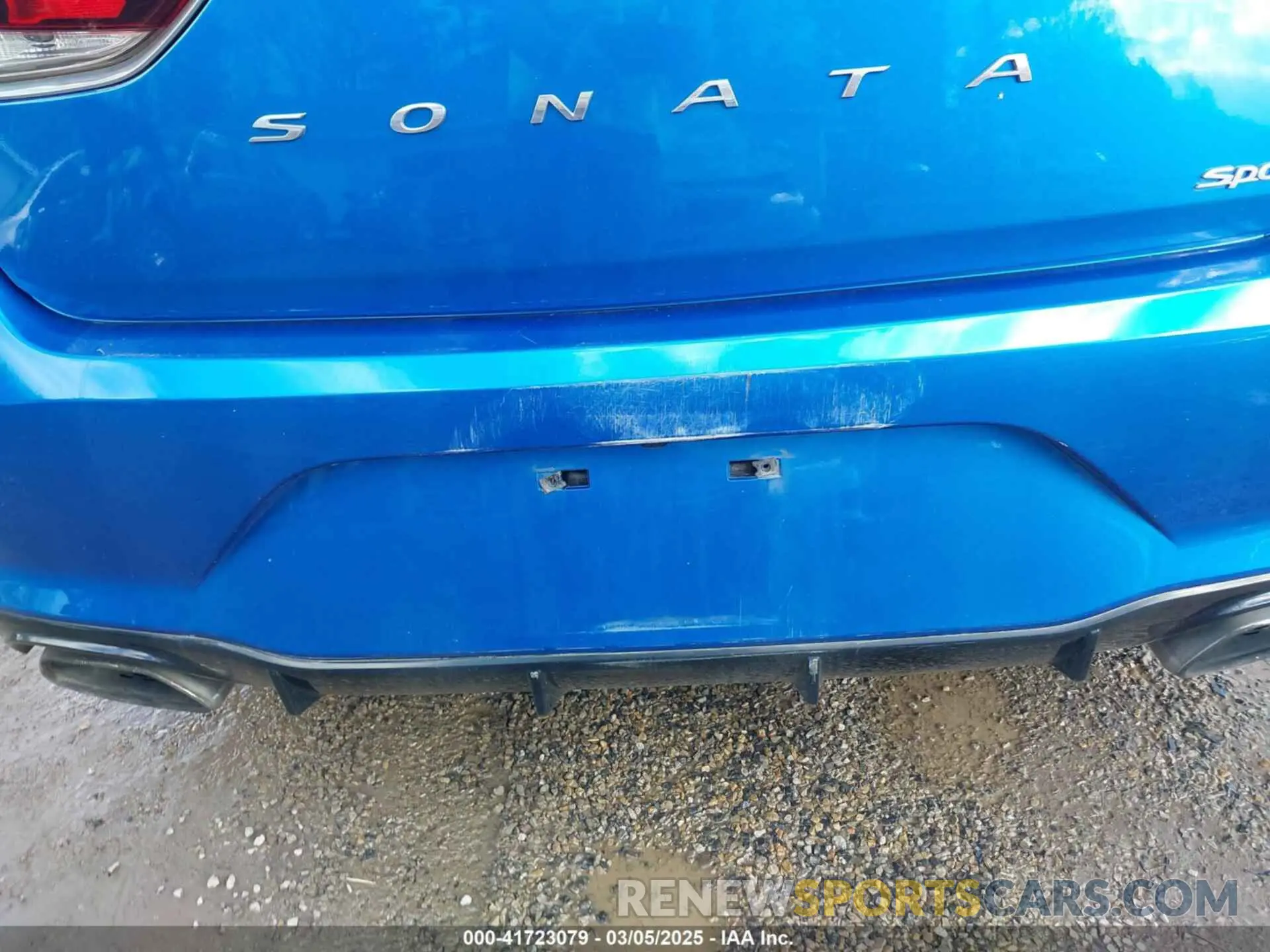 19 Photograph of a damaged car 5NPE34AF1KH736264 HYUNDAI SONATA 2019