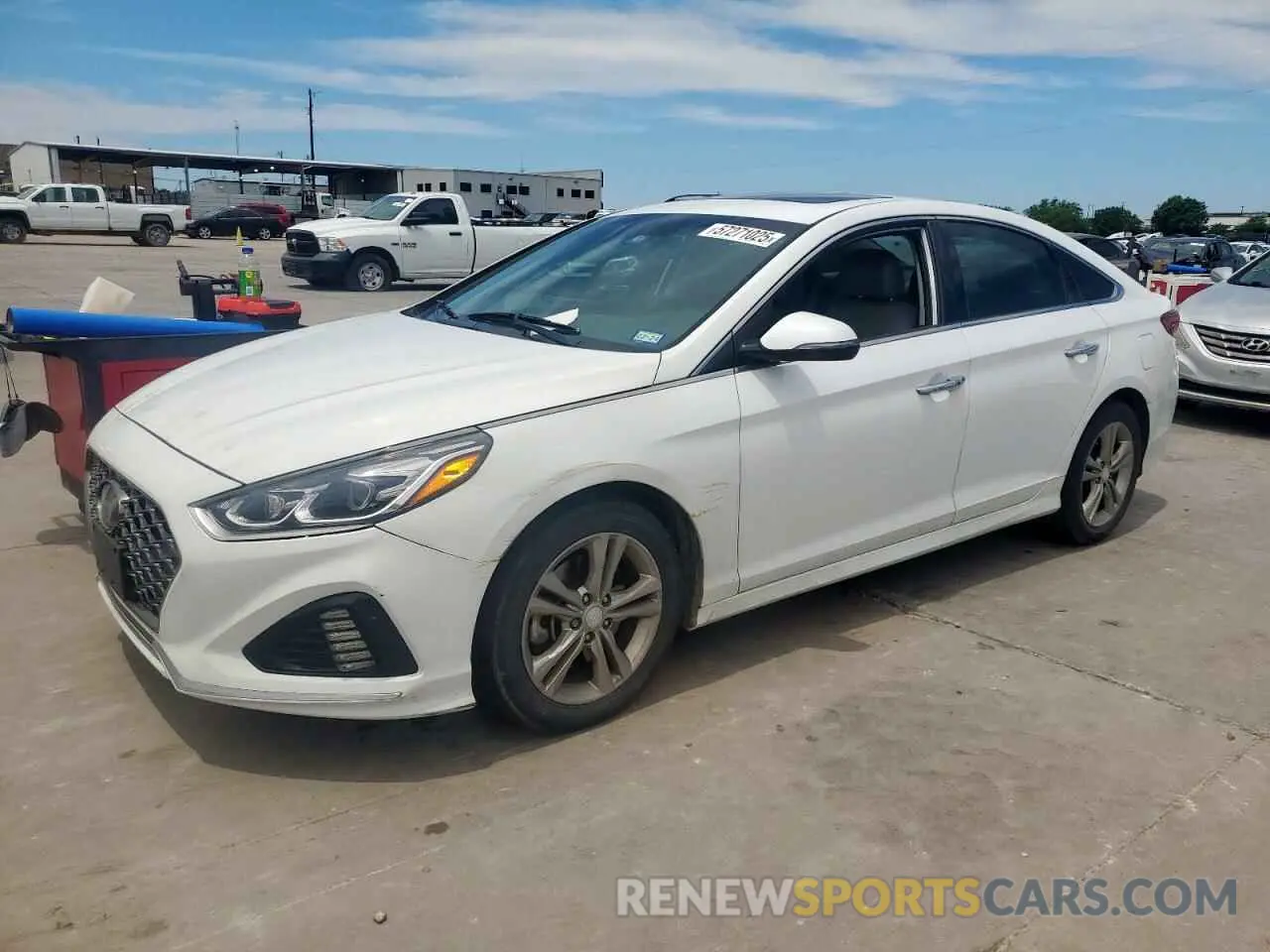 1 Photograph of a damaged car 5NPE34AF1KH740203 HYUNDAI SONATA 2019