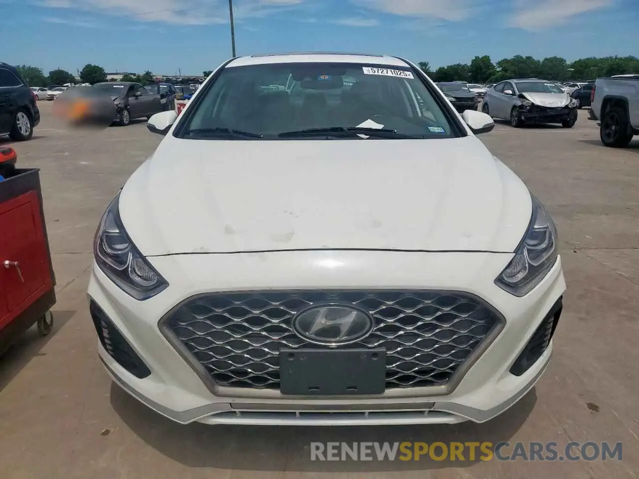 5 Photograph of a damaged car 5NPE34AF1KH740203 HYUNDAI SONATA 2019