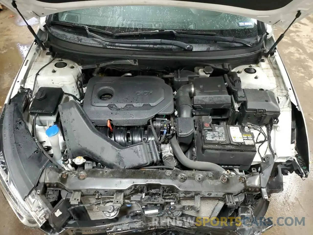 11 Photograph of a damaged car 5NPE34AF1KH767384 HYUNDAI SONATA 2019