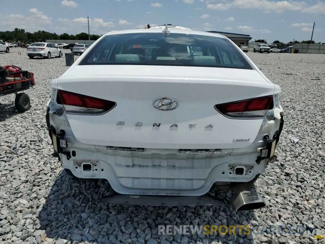 6 Photograph of a damaged car 5NPE34AF1KH768910 HYUNDAI SONATA 2019