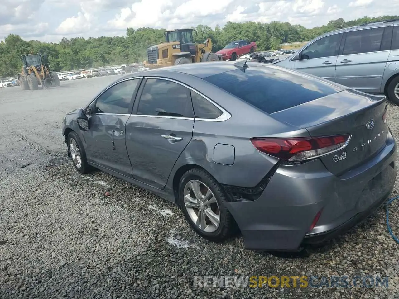 2 Photograph of a damaged car 5NPE34AF1KH771788 HYUNDAI SONATA 2019