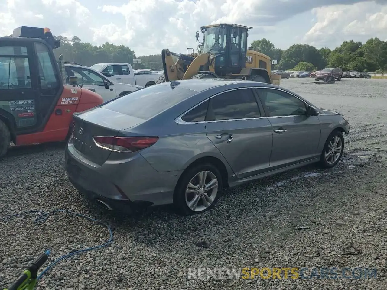 3 Photograph of a damaged car 5NPE34AF1KH771788 HYUNDAI SONATA 2019