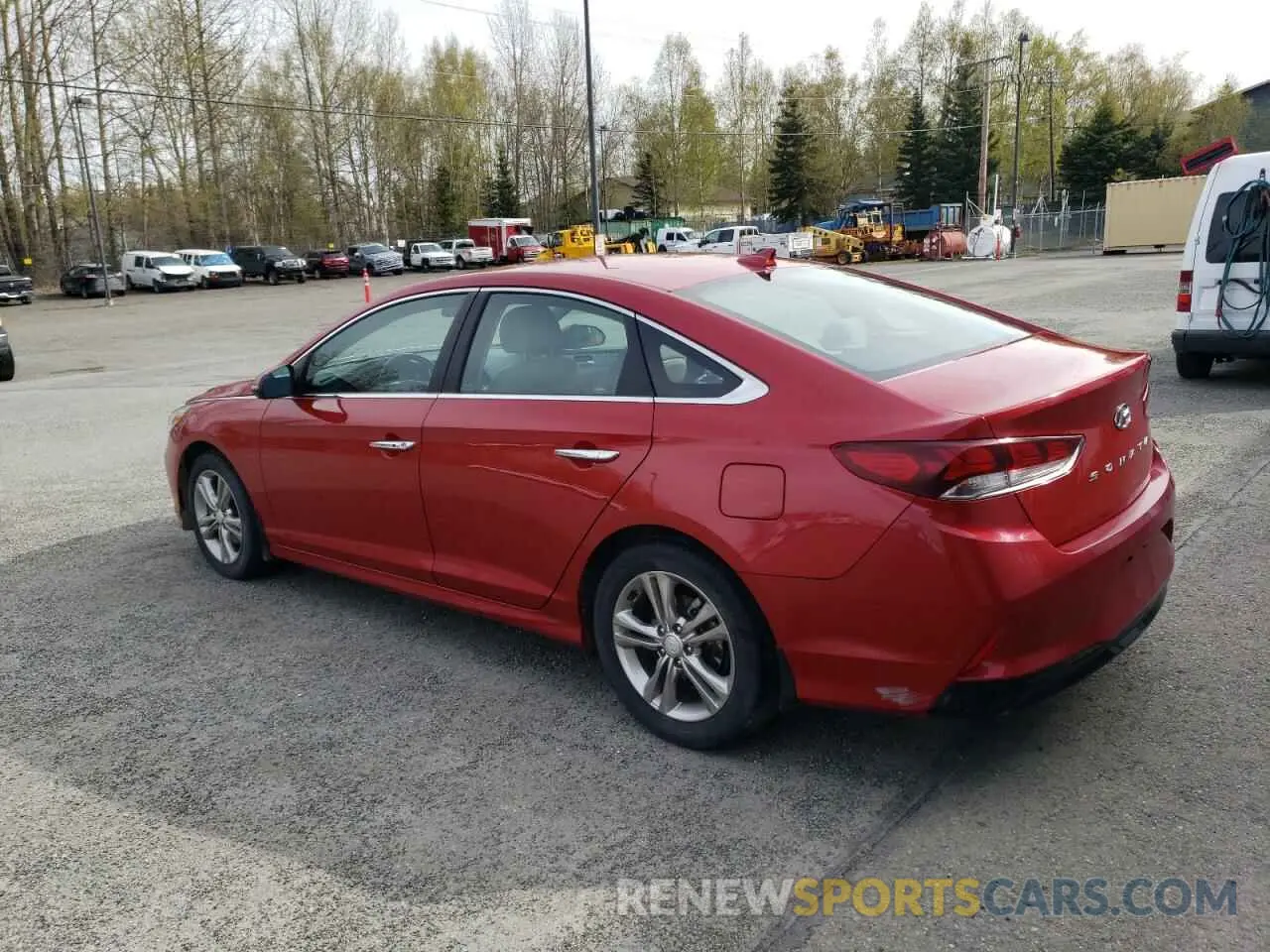 2 Photograph of a damaged car 5NPE34AF1KH783164 HYUNDAI SONATA 2019