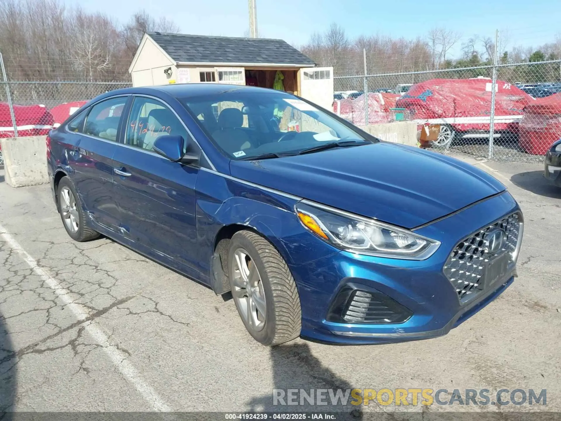 1 Photograph of a damaged car 5NPE34AF1KH793452 HYUNDAI SONATA 2019