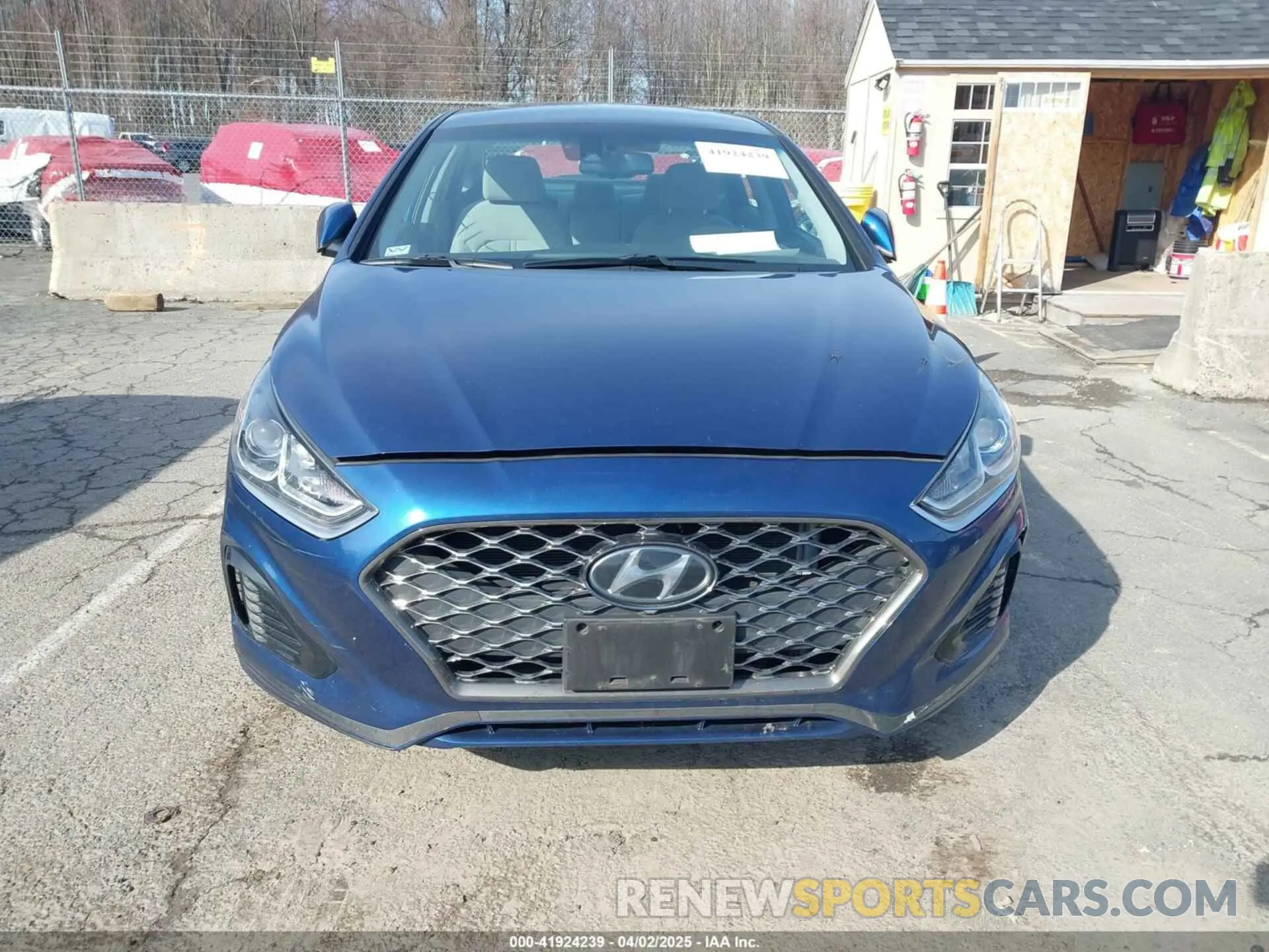 13 Photograph of a damaged car 5NPE34AF1KH793452 HYUNDAI SONATA 2019