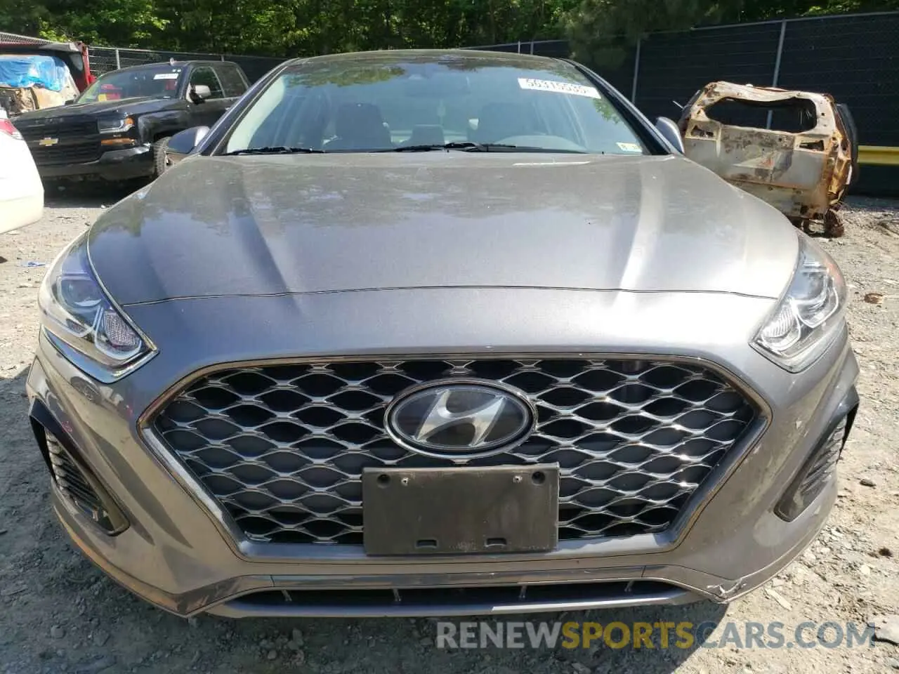 5 Photograph of a damaged car 5NPE34AF1KH793788 HYUNDAI SONATA 2019