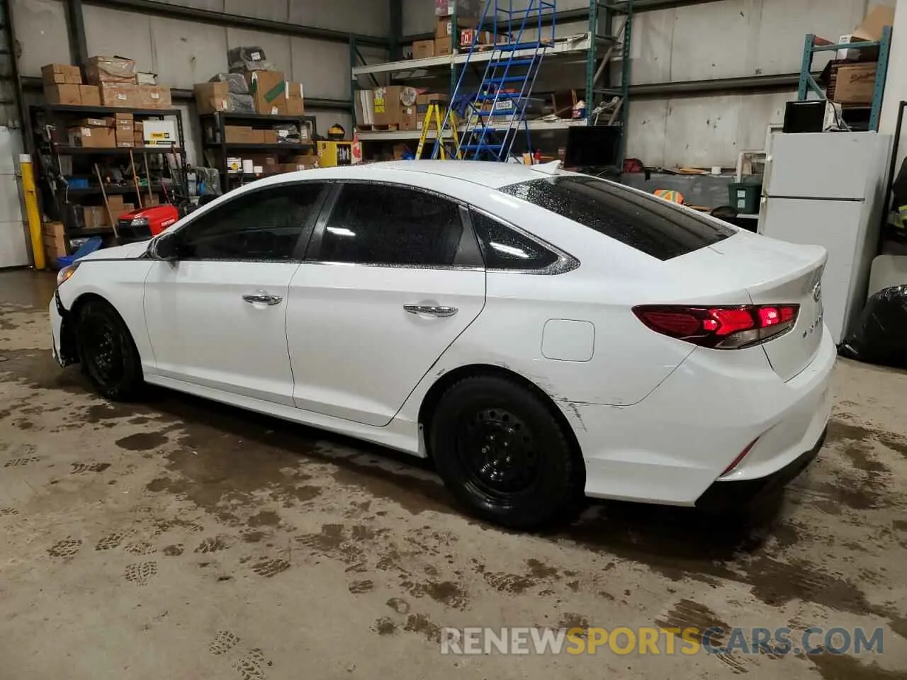 2 Photograph of a damaged car 5NPE34AF1KH801646 HYUNDAI SONATA 2019