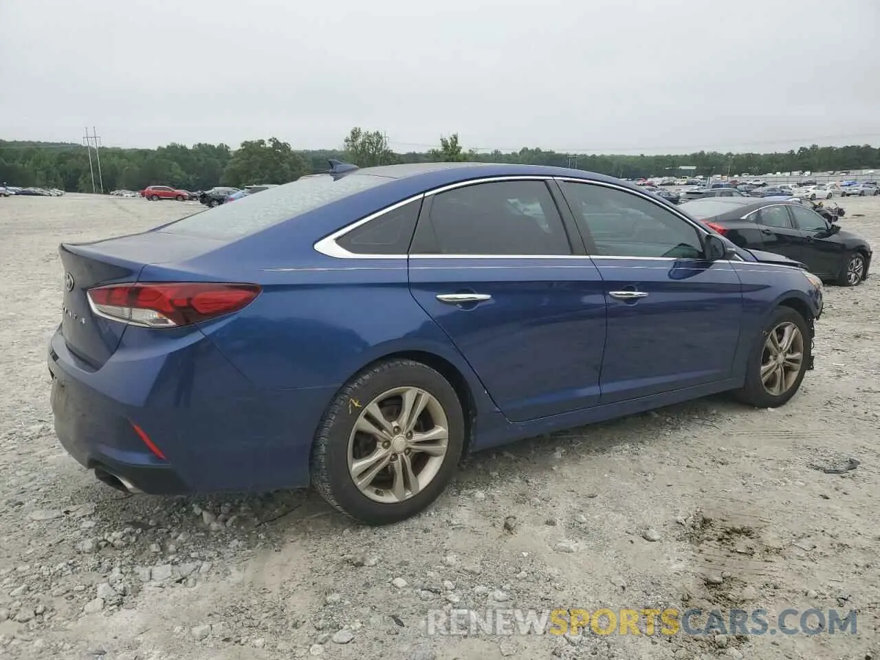 3 Photograph of a damaged car 5NPE34AF2KH733292 HYUNDAI SONATA 2019