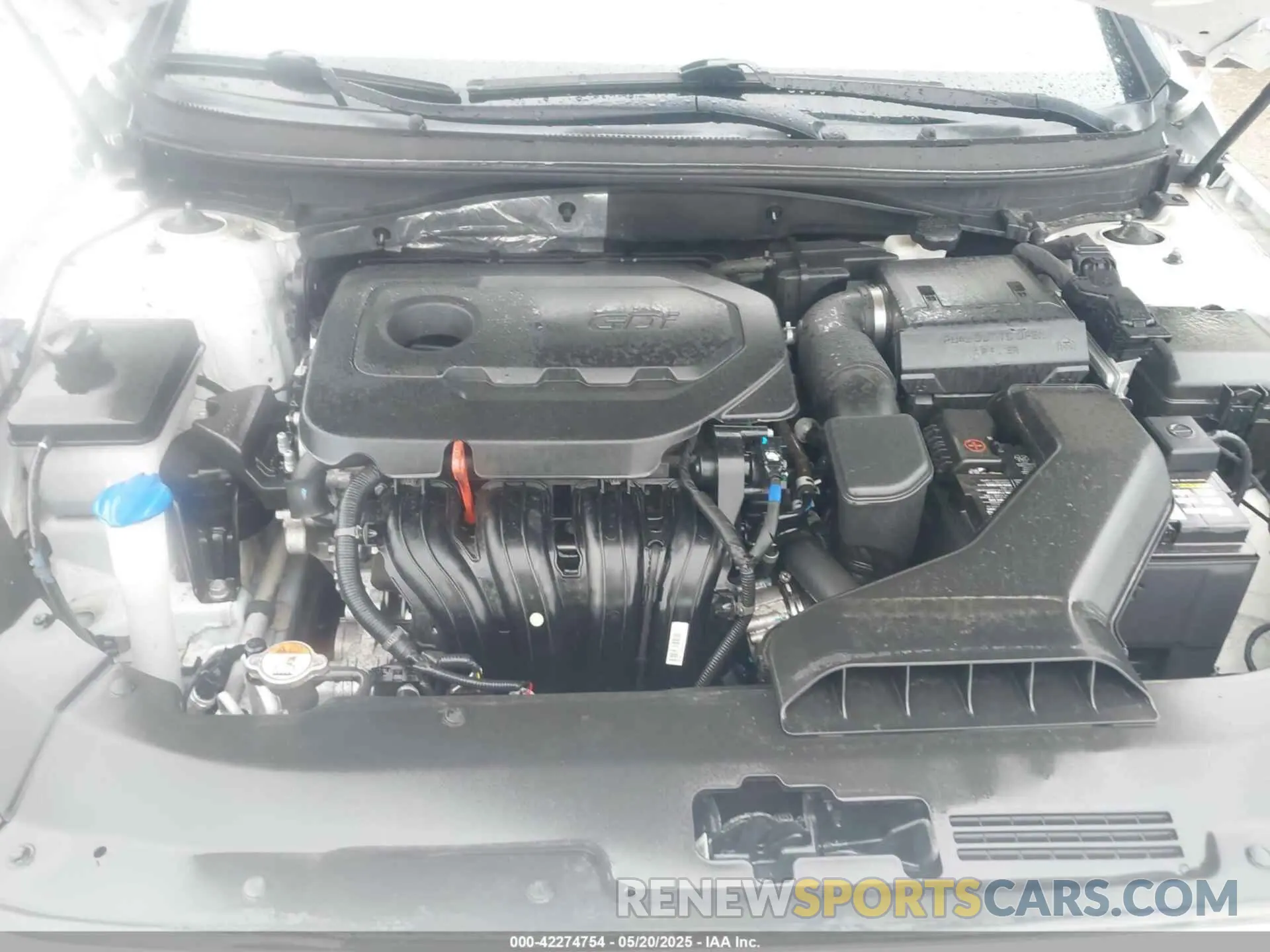 10 Photograph of a damaged car 5NPE34AF2KH733583 HYUNDAI SONATA 2019