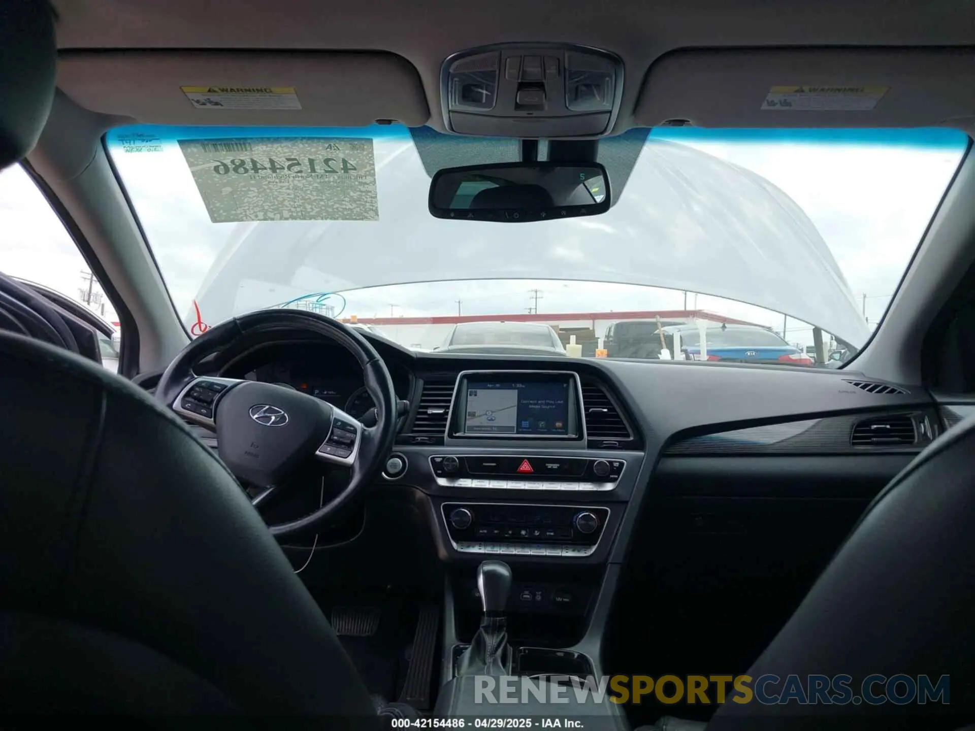17 Photograph of a damaged car 5NPE34AF2KH743501 HYUNDAI SONATA 2019